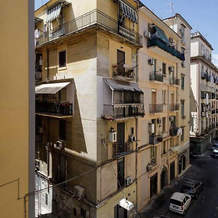 Caroline'S House Hotel Napoli Ngoại thất bức ảnh