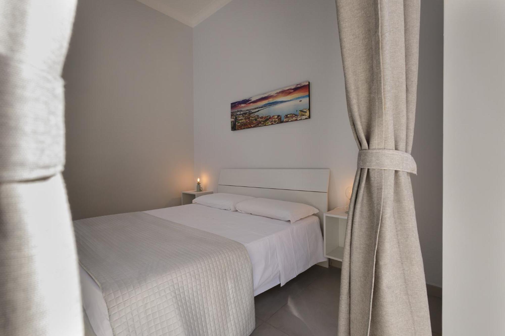 Caroline'S House Hotel Napoli Ngoại thất bức ảnh