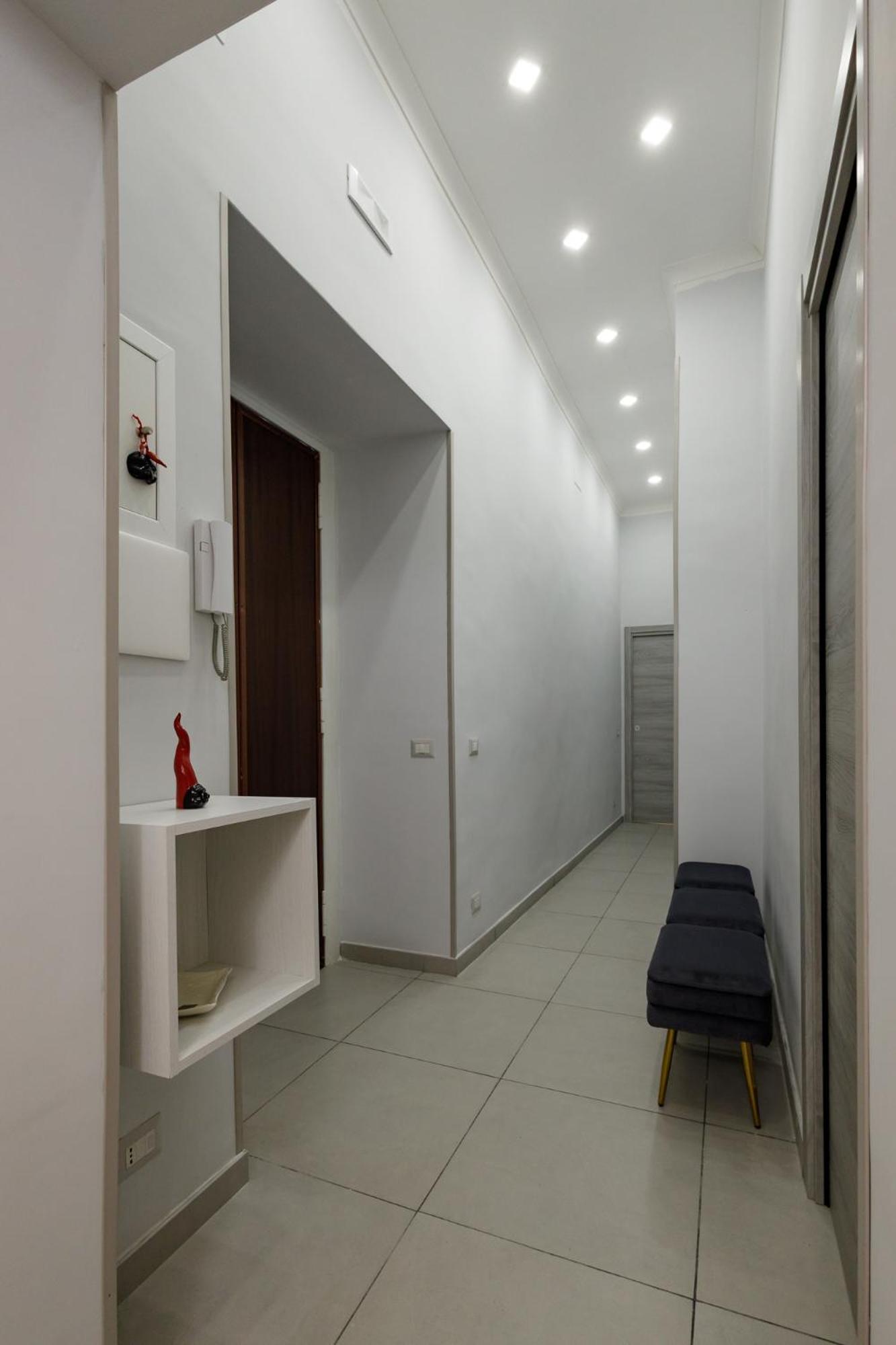 Caroline'S House Hotel Napoli Ngoại thất bức ảnh